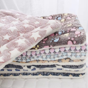 Thickened Pet Mat Soft Flannel Pad Pet Blanket <b>Bed</b> Mat <b>for</b> Puppy <b>Dog</b> Cat <b>Sofa</b> Cushion Home Rug Keep Warm Sleeping Cover - Product Image 4