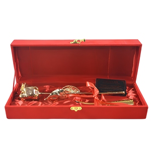 Caja de Rosas Decorativa de Larga Duración, Hecha a Mano, Ecológica, con Diseño Hermoso, Bañada en Oro de 24K - Product Image 5