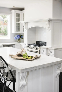 Vermonhouzz Wholesale White Matte Glass <strong>Panel</strong> Door Custom Kitchen Cabinets <strong>American</strong> Classic <strong>Style</strong> Central Island - Product Image 4