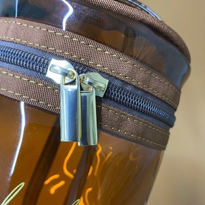 Trousse de toilette en PVC à cylindre de voyage avec sac de beauté en forme de seau à fermeture éclair en métal sac cosmétique portable pour un usage quotidien - Product Image 3