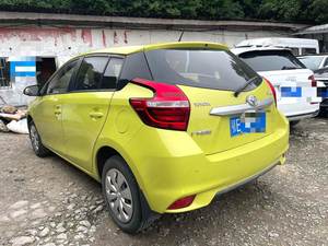 Per Toyota Yaris Hatchback: Freno di stazionamento elettronico per cambio automatico, sedili in pelle, pneumatici R15, telecamera posteriore - Tutto per la guida a sinistra - Product Image 2
