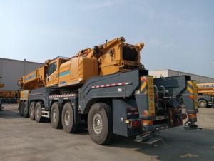 XCMG رسمي ، سنة ، طن مستخدم XCA500 بحالة جيدة - Product Image 3