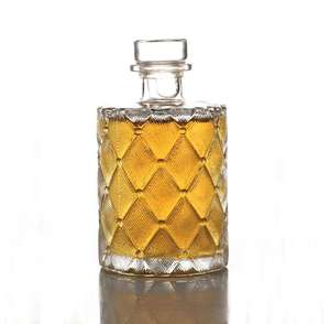 150 毫升小型迷你压纹徽标透明空酒瓶，带软木塞，适用于威士忌、烈酒、酒精或利蒙切洛 - Product Image 3