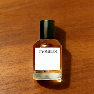 Parfum longue durée unisexe à la rose poudrée, senteur florale bio française, fournisseur d'eau de parfum - Product Image 2