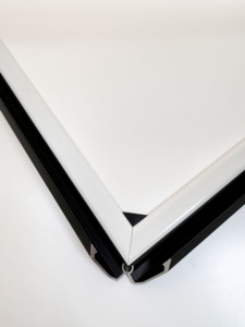 Cornice per <span class=keywords><strong>Poster</strong></span> LED 27x40, Cornice Illuminata per <span class=keywords><strong>Poster</strong></span> Cinematografici, Cornice Luminosa LED per Immagini, Cornice Luminosa per <span class=keywords><strong>Poster</strong></span> Cinematografici - Product Image 3