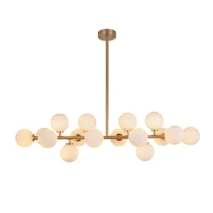 Plafonnier led suspendu en laiton et cuivre avec boule de verre blanche, design nordique moderne, luminaire décoratif d'intérieur, idéal pour un hôtel