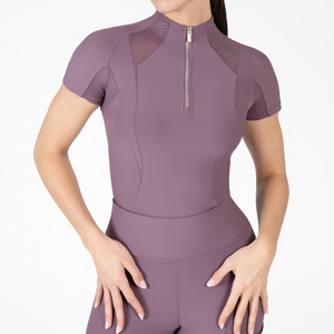 T-shirt de base pour femmes athlètes équitation, léger, manches courtes, respirant, tissu extensible, haut d'équitation personnalisé - Product Image 1
