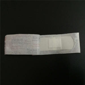 Autre pansement adhésif transparent imperméable 3890, pansement médical auto-adhésif pour couvrir les plaies - Product Image 1