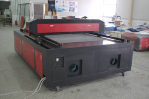 Machine de découpe et de gravure au laser CO2 Guandiao Mixture 1325 avec moteur pas à pas CNC pour bois, cuir/acrylique/tissu - Product Image 4