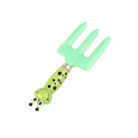 Ensemble d'outils de jardin pour enfants : pelle, râteau, fourche, manches en plastique – Vente en gros, fabrication sur mesure