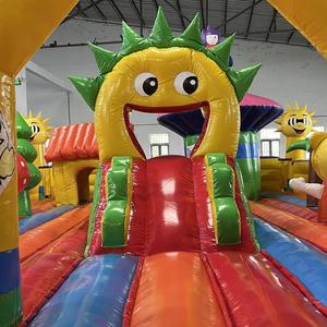 Castillo Inflable con Tobogán y Pared de Escalada con Temática Animal, Superventas - Product Image 6