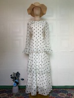 Robe élégante à pois pour femmes musulmanes Y291, manches longues, longueur cheville, coupe ample, polyester, prête pour le printemps, à porter au quotidien et pour les fêtes