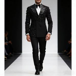 Traje <span class=keywords><strong>de</strong></span> esmoquin <span class=keywords><strong>de</strong></span> lujo ligero <span class=keywords><strong>de</strong></span> doble botonadura para <span class=keywords><strong>hombre</strong></span>, ideal para actuaciones en escenario, bodas y conciertos, corte ajustado. - Product Image 1