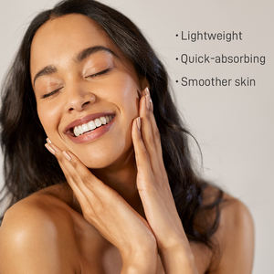 Suero Reparador Antiarrugas con Retinol, Colágeno y Ácido Hialurónico para Reducir las Líneas Finas y Reafirmar la Piel, para Todo Tipo de Piel - Product Image 3