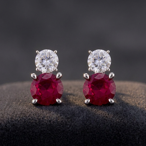 Pendientes de Plata 92.5 con Baño de Oro de 14K para Mujer, con Circonitas, 2g de Peso, Engaste de Garra, para Compromiso - Product Image 3