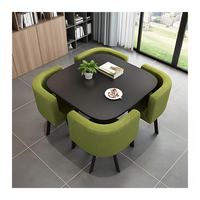 Ensemble de table de bar en panneaux de bois modernes pour 4 personnes, meubles de salle à manger peu encombrants avec design convertible pour hôtels et écoles