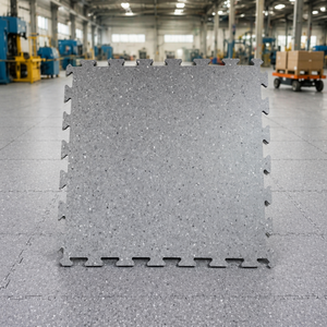 Capacité à gérer le transport de camions en atelier - Revêtement de sol en PVC emboîtable de qualité industrielle - Product Image 1
