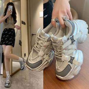 2025 Designer Sneakers für Mädchen Luxus Trainer Frauen, Brand Truck Sneaker,Sneaker Big Size Sneakers Trainer - Product Image 2