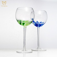 Fournisseurs en gros de verres à vin à pois colorés uniques