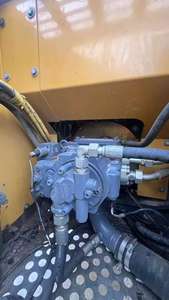 Prix direct usine – Mini-excavatrice sur chenilles d'occasion XE155D avec moteur diesel Cummins, système hydraulique, pompe, boîte de vitesses et roulement pour 2021 - Product Image 4