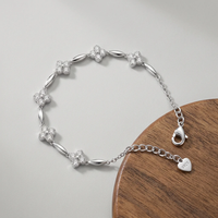 Echtes Moissanit-Blumen-Glücksklee-Armband, Trendiges Feines 925 Sterling Silber Versilbertes Schmuckstück für Geschenk und Party
