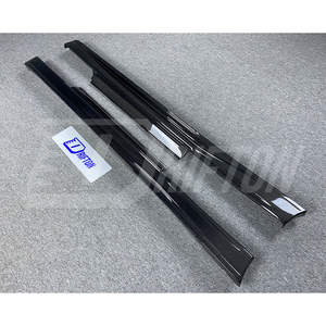 Falda lateral de fibra de carbono estilo NSM para Nissan GTR R35 Kit de carrocería - Product Image 4