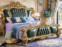 Ensemble de meubles de chambre à coucher de luxe en bois de hêtre français classique, avec feuilles d'or et tissu italien, pour appartement et hôtel