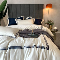 Ensemble de linge de lit de luxe pour hôtel 5 étoiles personnalisé 300TC 60s drap de lit King Size brodé en satin de coton à longues fibres pour usage domestique