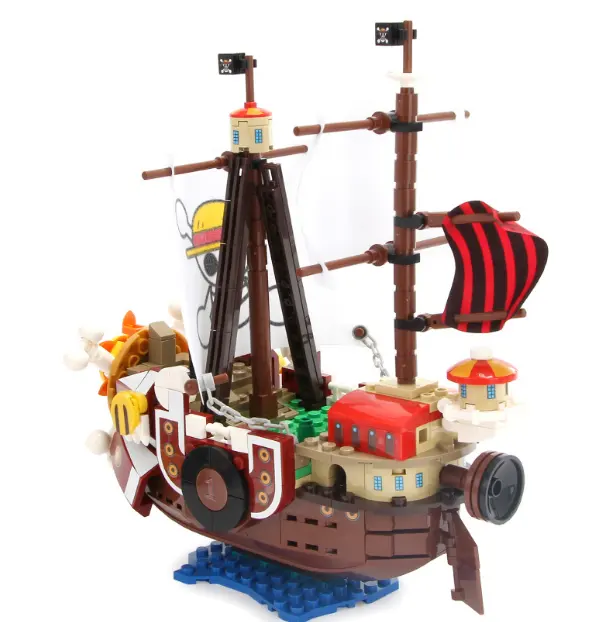 Venda quente Dos Desenhos Animados Anime Piratas barco Luffy Zoro Nami Building Blocks Brinquedos para crianças Brinquedos Criativos Educativos