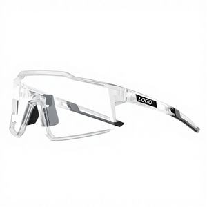 Gafas de Sol Deportivas con Lentes Fotocromáticas de Policarbonato y Montura TR90 para Ciclismo, para Hombres y Mujeres, para Ciclismo de Montaña y Carretera - Product Image 4