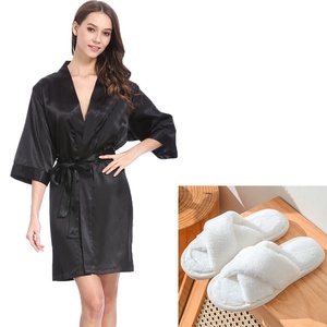 Kimono <span class=keywords><strong>de</strong></span> Satén Suave <span class=keywords><strong>y</strong></span> Lujoso para Mujer, Conjunto <span class=keywords><strong>de</strong></span> Pantuflas Blancas para <span class=keywords><strong>Novia</strong></span>, Damas <span class=keywords><strong>de</strong></span> Honor <span class=keywords><strong>y</strong></span> Vestidos <span class=keywords><strong>de</strong></span> <span class=keywords><strong>Novia</strong></span> - Product Image 1