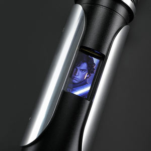 Sabre laser de xénopixel de poignée en métal d'écran d'Oled de cristal de rotation chaude avec des modèles personnalisés de soutien de lame de pixel de duel lourd - Product Image 4