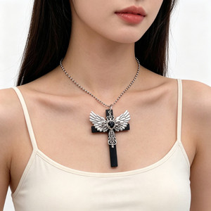 Collares con Colgante <span class=keywords><strong>de</strong></span> Corazón Gótico con Pedrería y Alas para Mujer, Accesorios <span class=keywords><strong>de</strong></span> Joyería <span class=keywords><strong>de</strong></span> Subcultura Y2K - Product Image 2