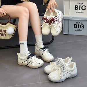 Nouvelles chaussures de sport brodées pour femme, collection Printemps 2026, à semelle épaisse et rehaussée, décontractées, à semelle souple, pour activités sportives - Product Image 4