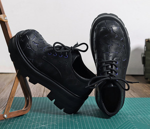 Nouvelles Chaussures Décontractées Homme Automne/Hiver 2026 à Bout Carré, Rayées, Style Brogue, à Lacets, pour l'Extérieur, Semelle Épaisse Antidérapante en Cuir, pour la Marche - Product Image 2