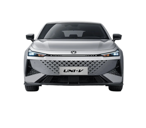 Auto Usado 2024 Changan Uni-V, Vehículo de Nueva Energía a Gasolina, Inventario al por Mayor, <span class=keywords><strong>0</strong></span> Kilómetros, con Cinco Asientos y Puertas, Precio Bajo - Product Image 1