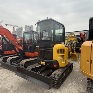 รถขุดขนาดเล็กมือสอง Komatsu PC35 3.5 ตัน สภาพใช้งานดี เหมาะสำหรับงานก่อสร้างหลากหลายประเภท - Product Image 2