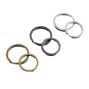 Anneau plat 25/30 mm en alliage d'acier inoxydable, finition noir canon, bronze, argent, zincé, pour accessoires de voiture DIY et quincaillerie de chaînes en cuir DIY - Product Image 1