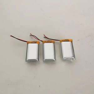 工厂<span class=keywords><strong>3</strong></span>.7v 150MAH可充电高放电率锂电池组软包聚合物锂离子电池适用于蓝牙耳机 - Product Image 2