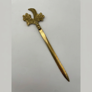 <b>Vintage</b> Style Brass Letter Opener – A Decorative and Functional Piece for Any <b>Desk</b> - Product Image 1