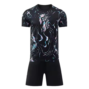 Ensemble de maillots de football sublimés haut de gamme, nom <span class=keywords><strong>d</strong></span>'équipe personnalisé, patch 3D, tenue de match de football professionnelle <span class=keywords><strong>d</strong></span>'élite - Product Image 2