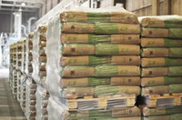 Film étirable pour palettes stabilisé aux UV, imperméable, pour couverture industrielle de palettes, film étirable à froid pour stockage extérieur de palettes
