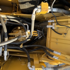 Service après-vente et garantie pour les projets municipaux, excavatrice hydraulique sur chenilles Caterpillar CAT320 d'occasion de 20 tonnes - Product Image 4