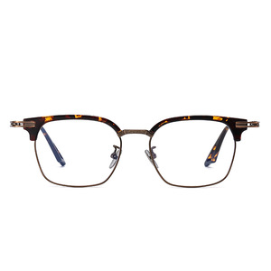 Novedad 2025: Monturas de Gafas Retro de Titanio para Hombre, al por Mayor, de Moda, para Negocios, Ópticas - Product Image 4