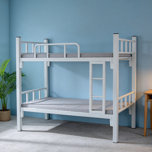 Estructura de litera metálica de alta resistencia para uso comercial, tamaño doble sobre matrimonial, ideal para dormitorios y <span class=keywords><strong>hostales</strong></span>. - Product Image 1