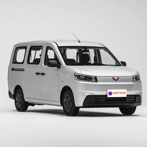 Minivan Wuling Rongguang Nueva Súper Conveniente, <span class=keywords><strong>5</strong></span> Asientos, Volante a la Izquierda, Asientos <span class=keywords><strong>de</strong></span> Cuero o Tela - Product Image 1