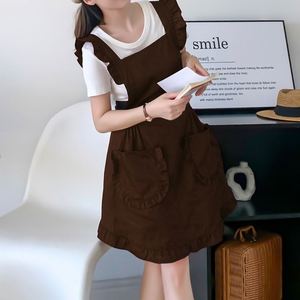 Tablier en coton pour femme au style mignon et élégant, idéal comme uniforme pour salon de manucure, pour le nettoyage domestique et les fêtes - Product Image 2