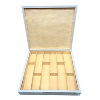 Boîte en bois personnalisée OEM/ODM avec peinture laquée-Boîte cadeau d'emballage de date de qualité alimentaire de qualité supérieure