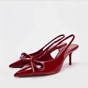 Sandalias de tacón alto para mujer, estilo personalizado, tacón fino, venta al por mayor, punta puntiaguda, negras, con tira trasera, sandalias de verano en stock - Product Image 2