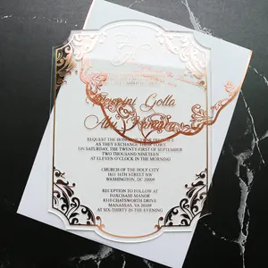 テキストとパーソナリティ封筒が刻印された5*7インチダイカット形状のつや消しアクリル結婚式の招待状